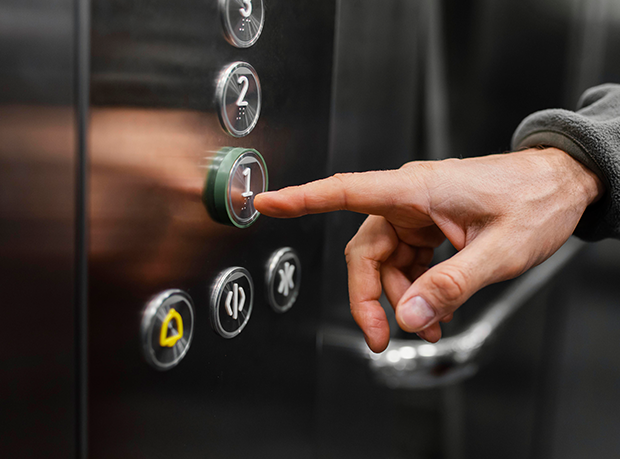 تحديث المصاعد